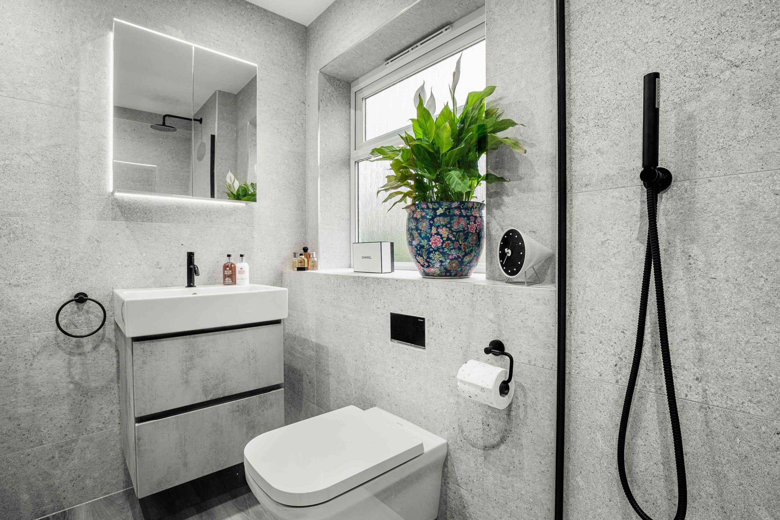 Sustainable bathroom