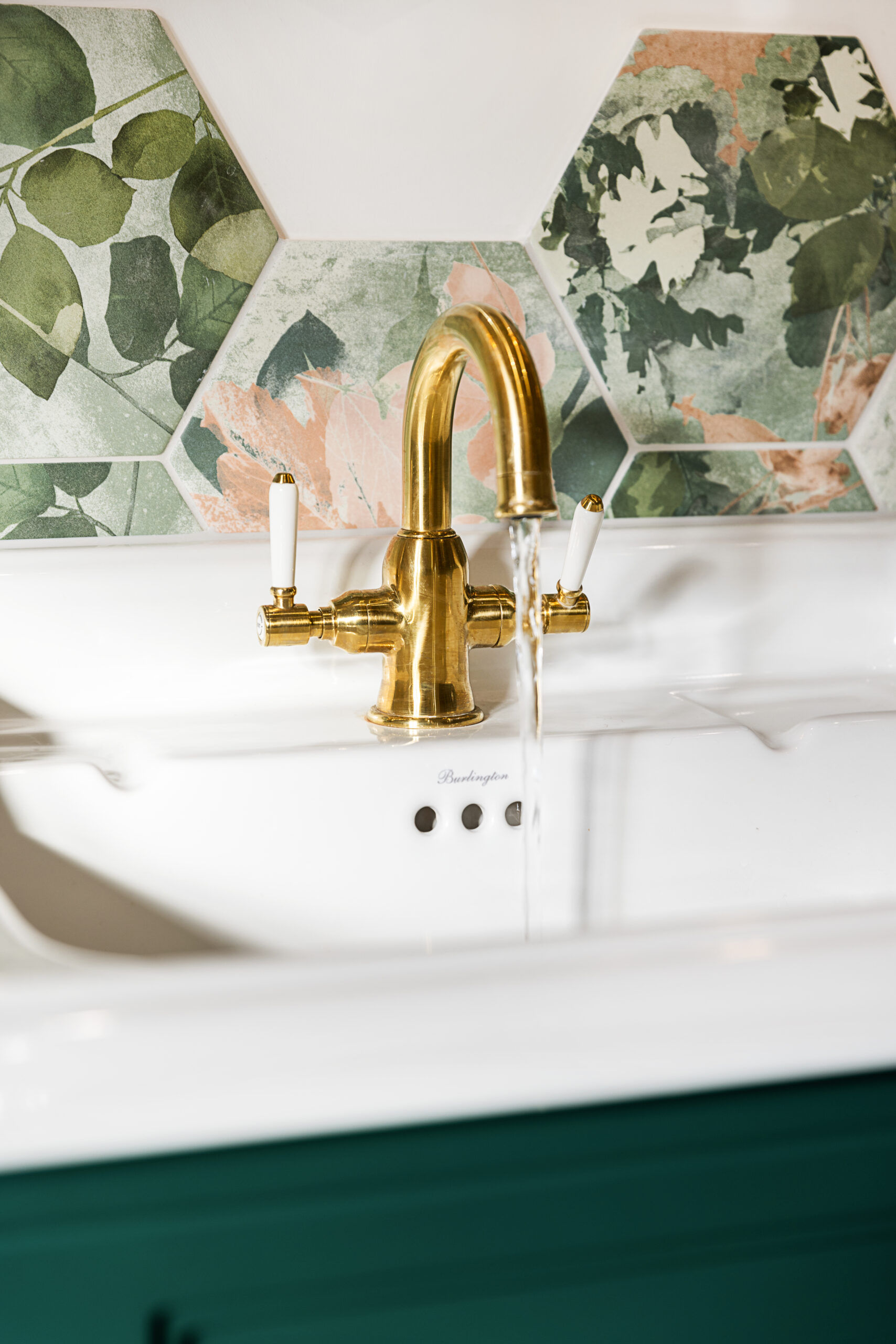 Ryman_NDC Photography-5 Luxury Bathroom Installation in Banstead